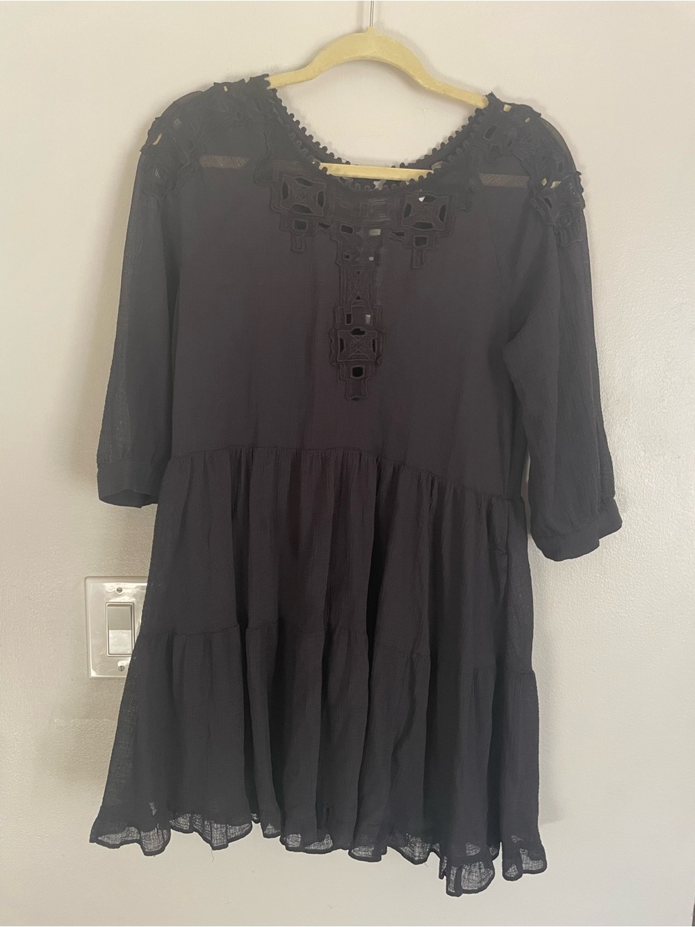 Free People Black Gauze Boho Mini Dress Tiered Lace Cut Out Smock Sz M READ